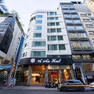 The White Hotel 8A Thai Van Lung